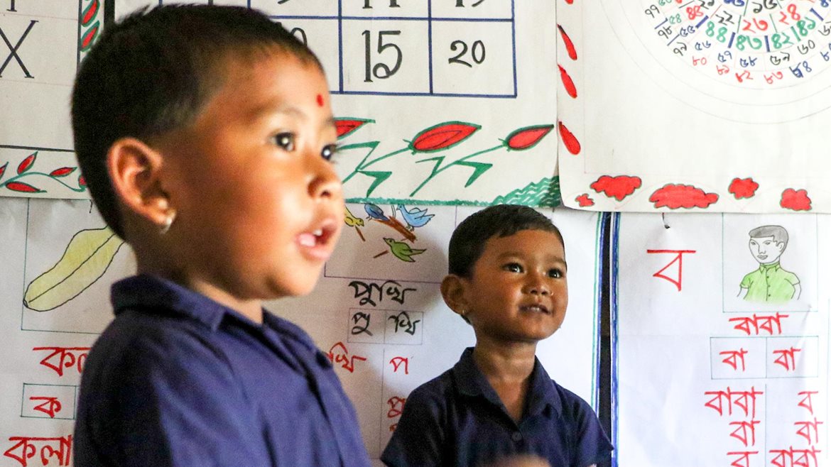 2018-bangladesh-popi-hajong-bilingual-preschool (1800x1088)