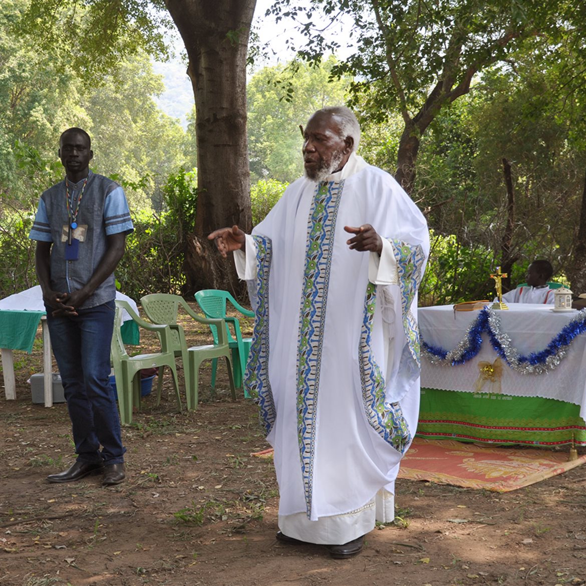 2016-sor-sudan-biskop-paride-taban