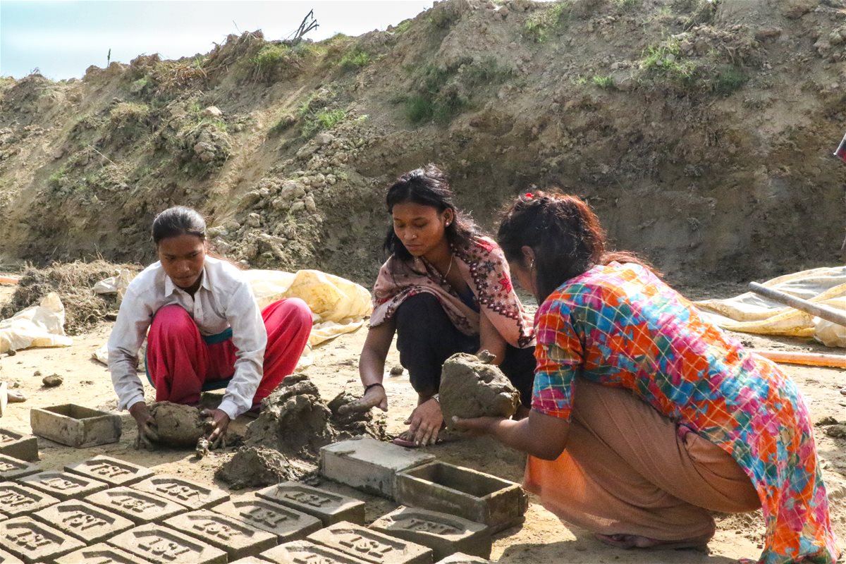 2019-nepal-barnearbeid-murstein-(2)