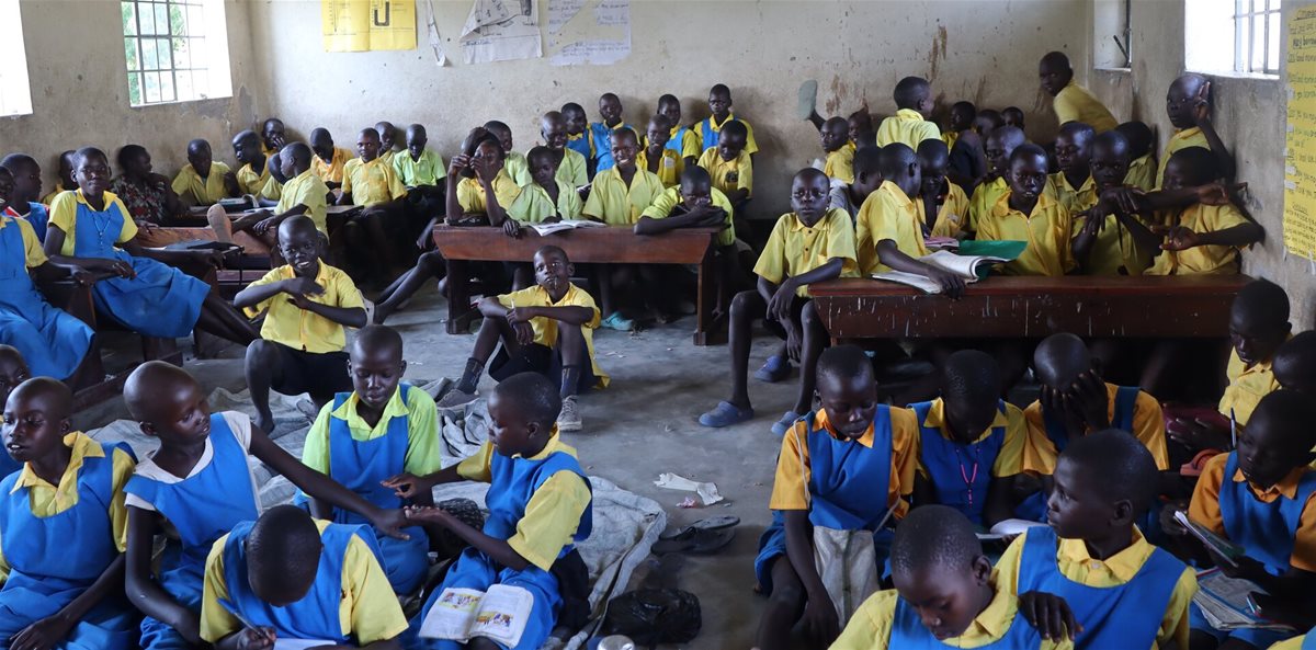 2021 Uganda Moyo Palorinya school children 