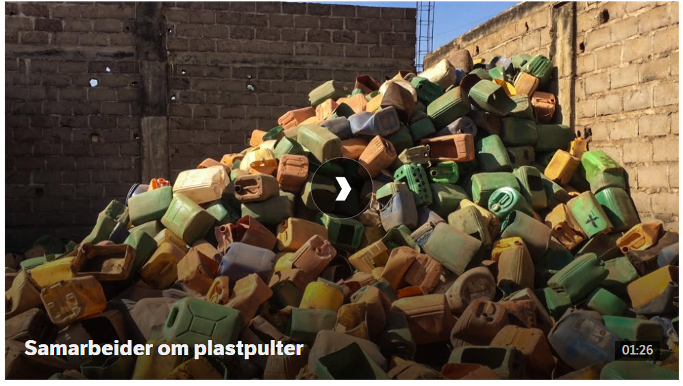 nrk-reportasje-samarbeider-om-skolepulter