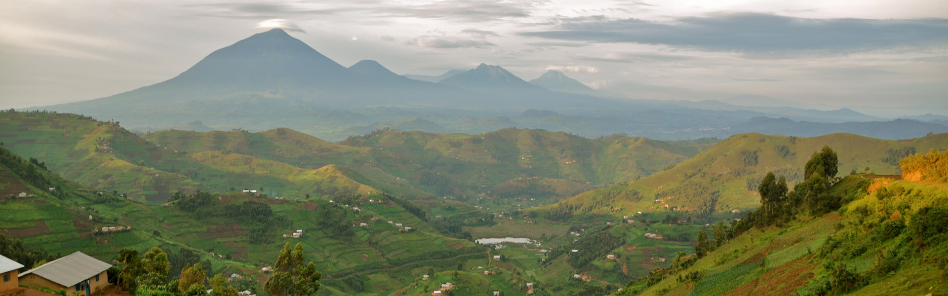uganda-kisoro-mountains-hills-photo-marie-louise-loevland