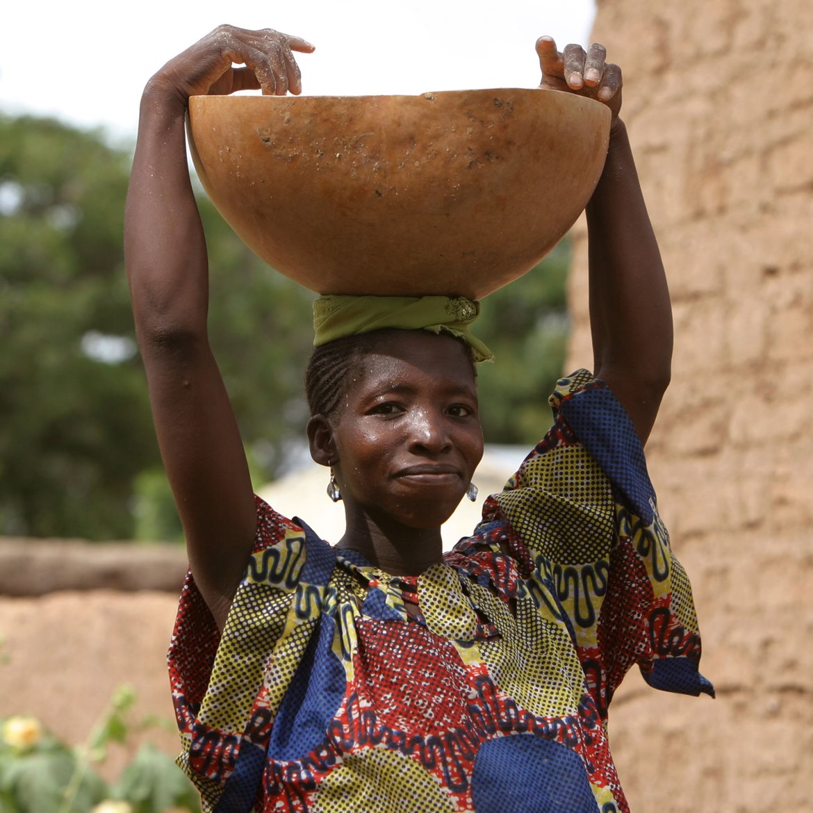 west-africa-woman-square